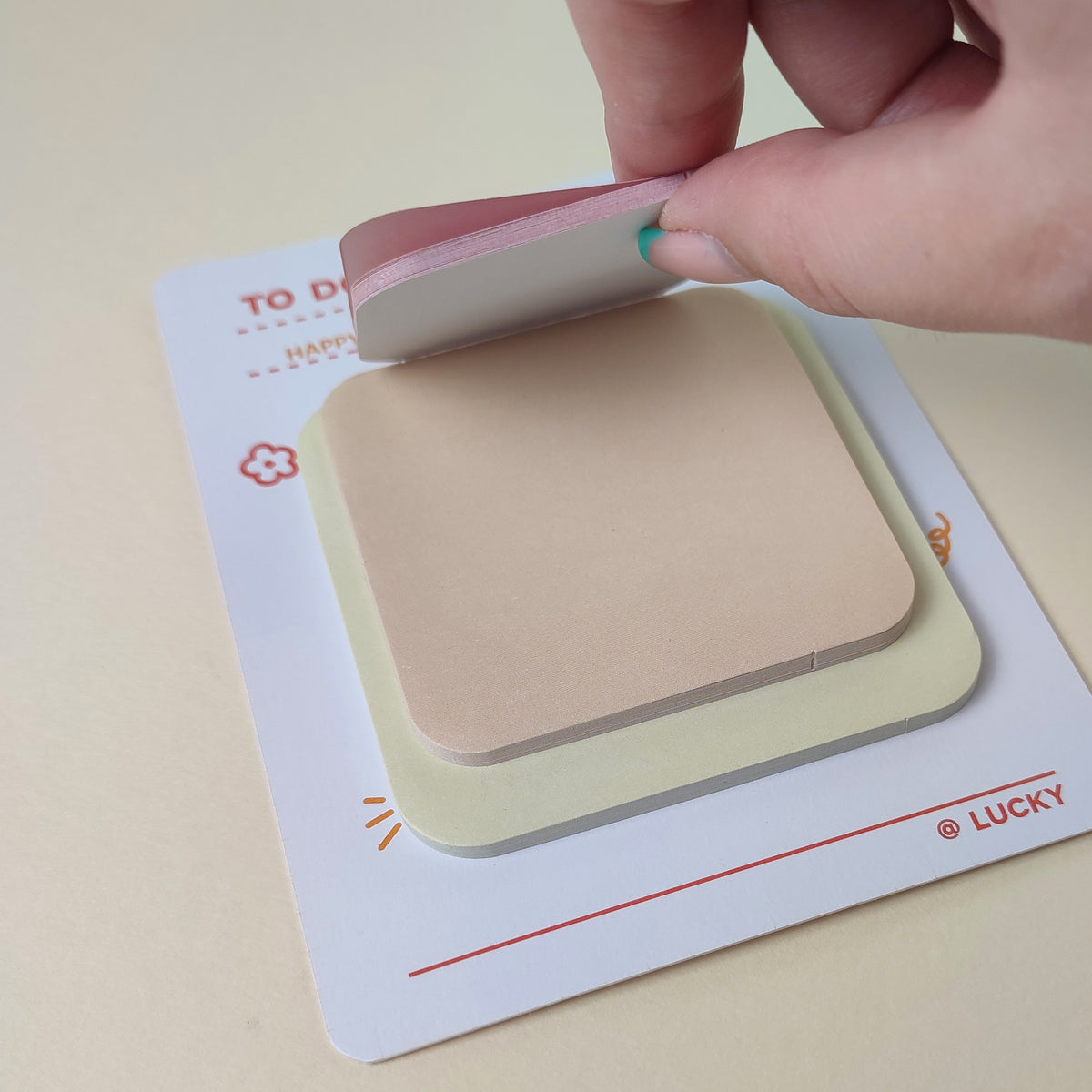 Particolare fogli adesivi s-note, BECCA