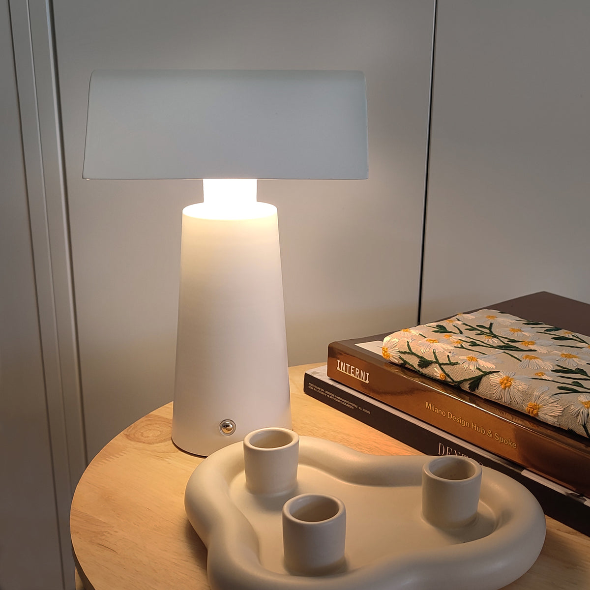 lampada LA-TI bianca