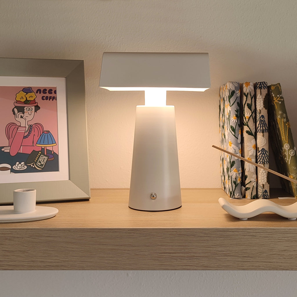 lampada LA-TI bianca