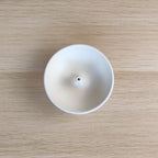 Porta incenso Bowl bianco, vista dall'alto, contenitore con foro per incenso, BECCA