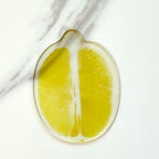 Segnalibro in acrilico, limone, su marmo bianco, BECCA