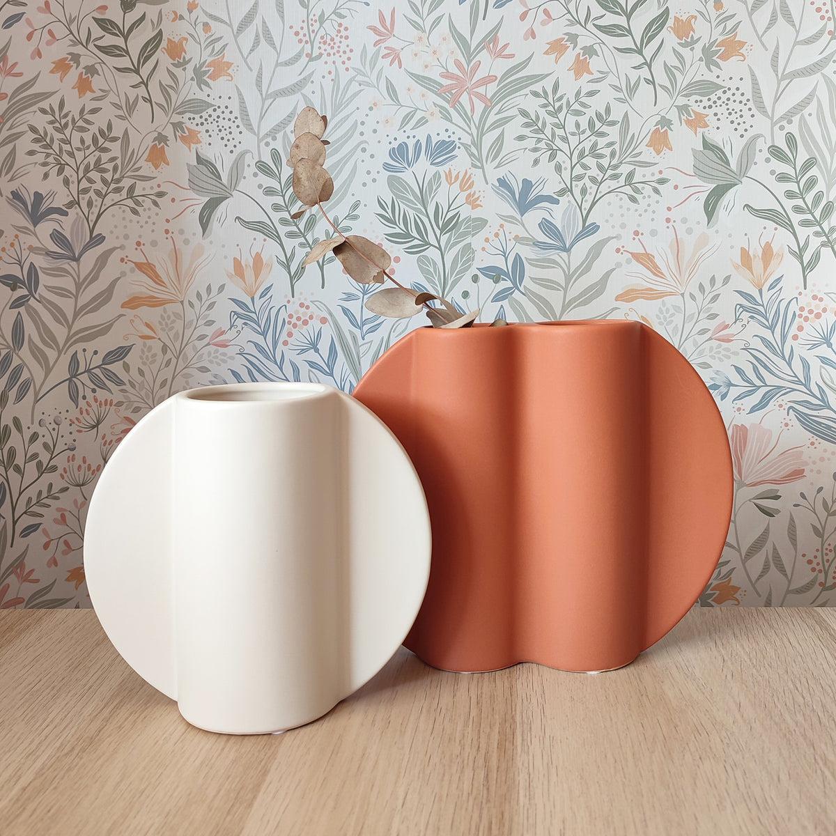 Vaso TooPot, in coppia con vaso toopot bianco, becca