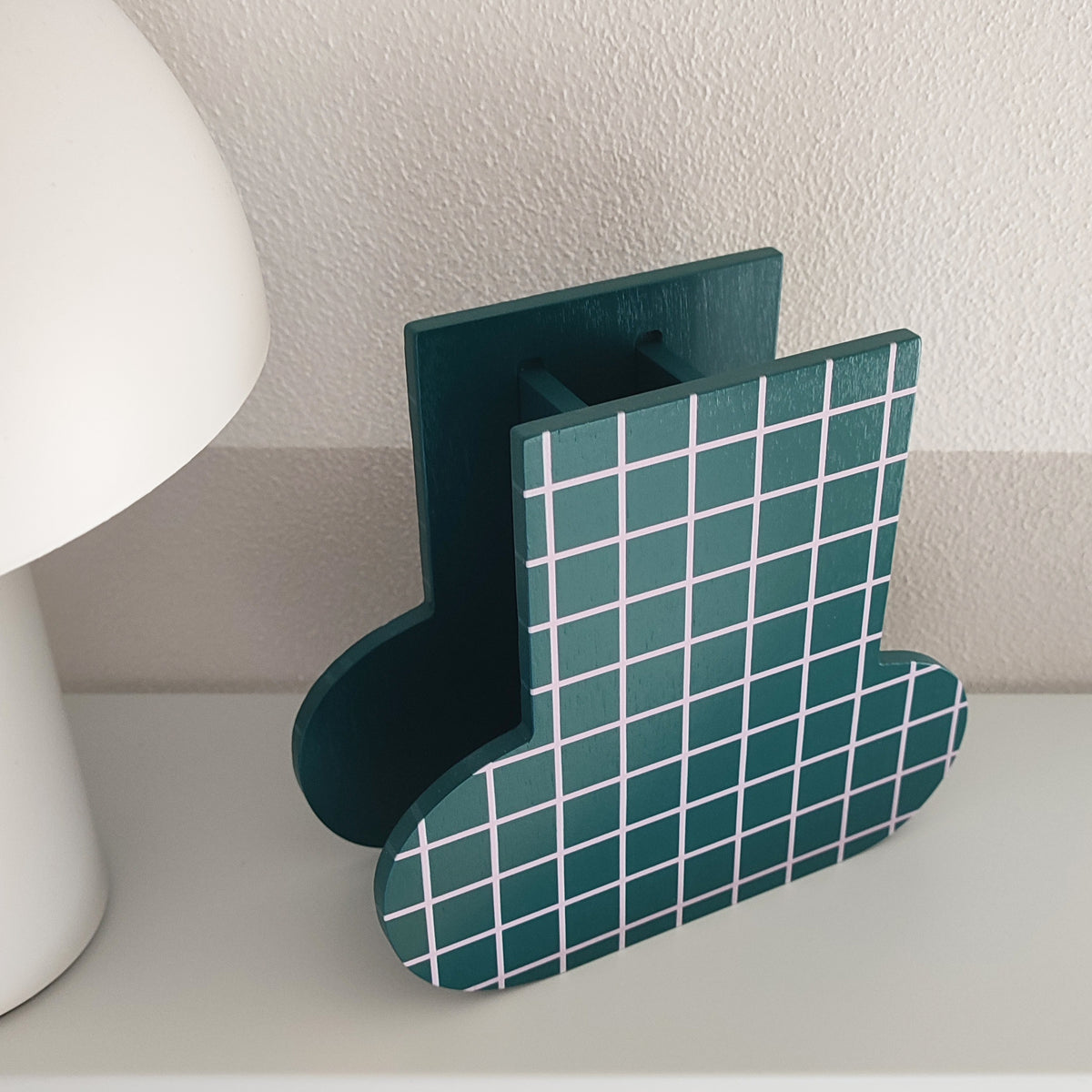 Vaso in legno Grid, in legno, sfondo neutro, BECCA